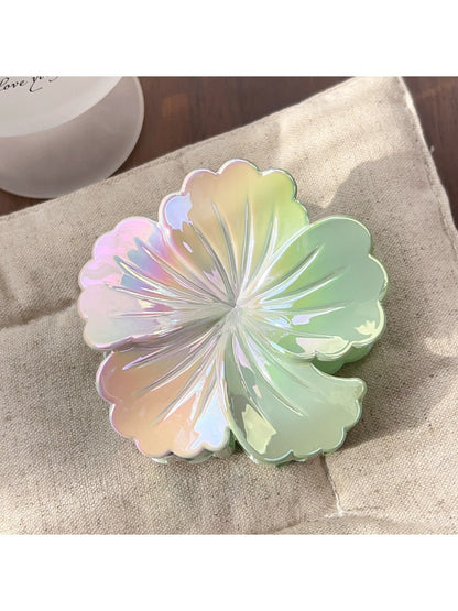 Beau - Gradient Frangipani-Shaped Hair Clip