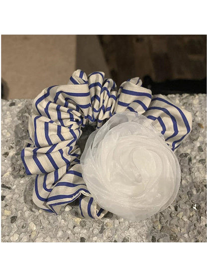 Gifty - Rose Accent Striped Fabric Scrunchie