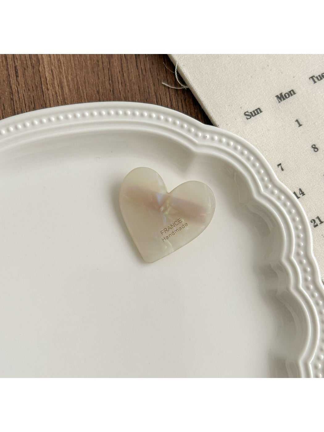 Beau - Sweet Heart Shaped Hair Clip