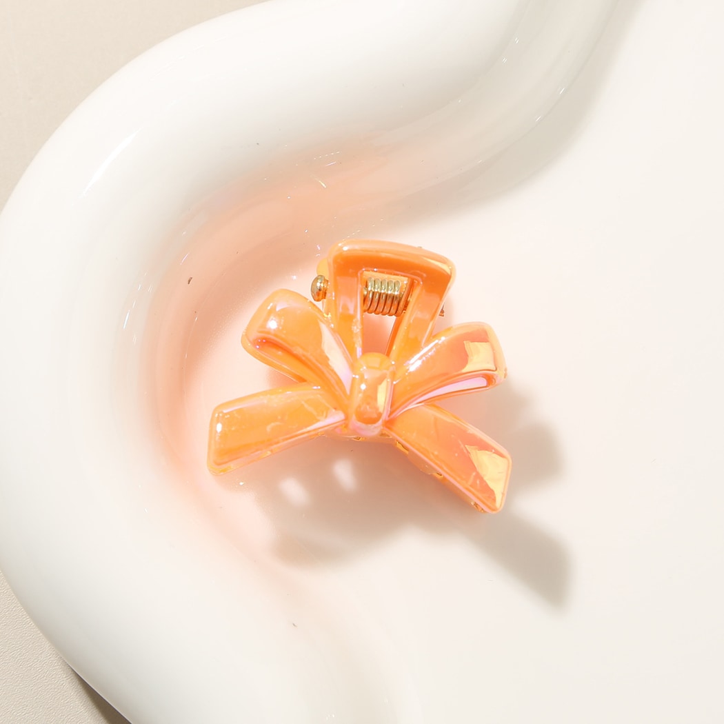 Beau - Glossy Plastic Bow Detail Side Hair Claw Clip