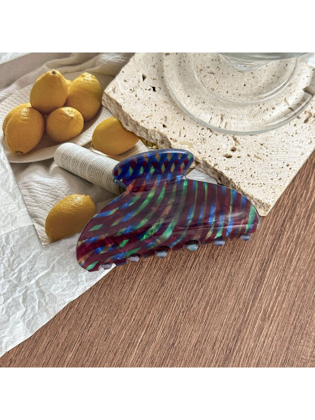 Beau - Prismatic Gradient Claw Clip