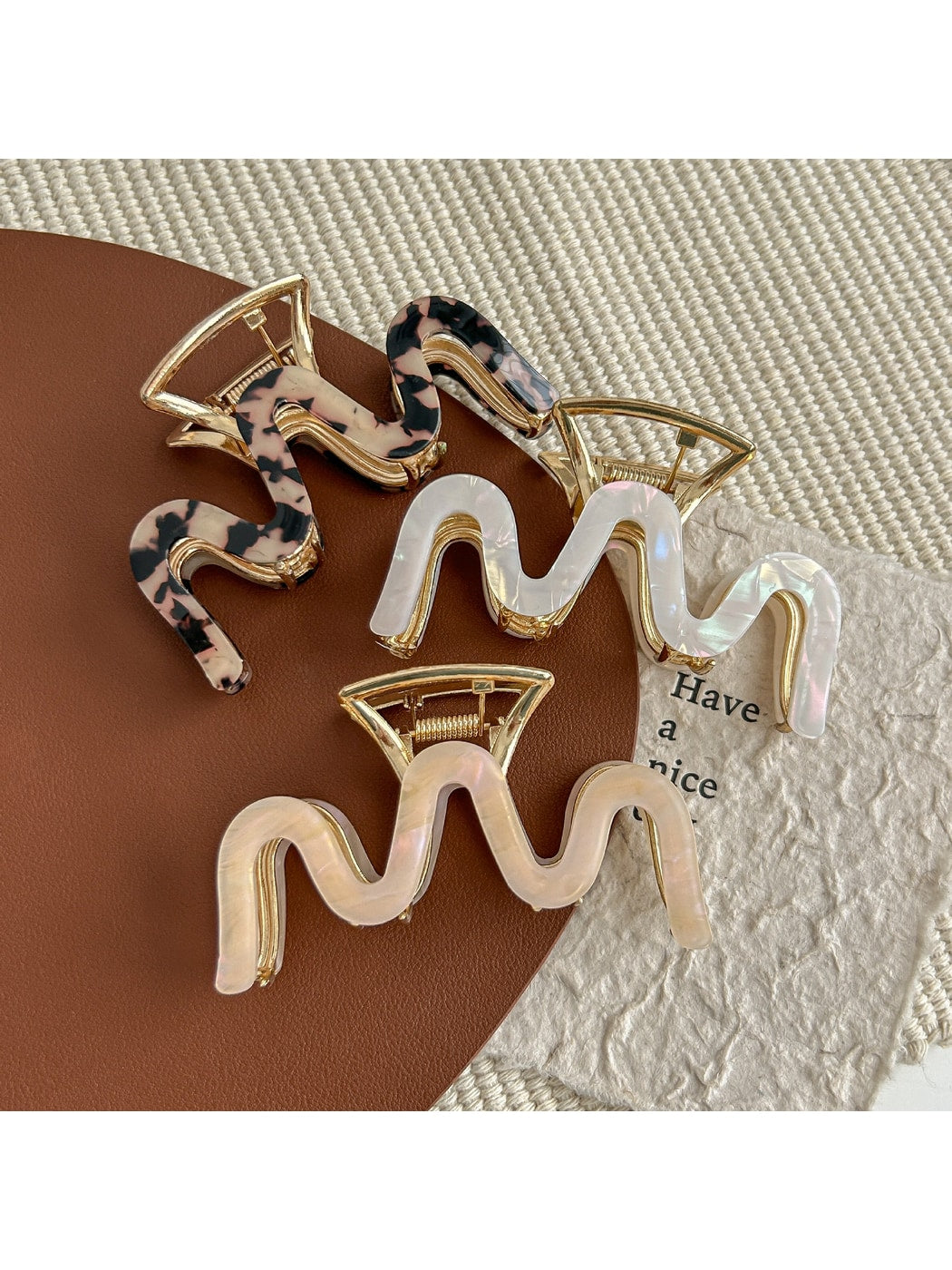 Beau - Wavy Acetate and Alloy Hair Claw Clip