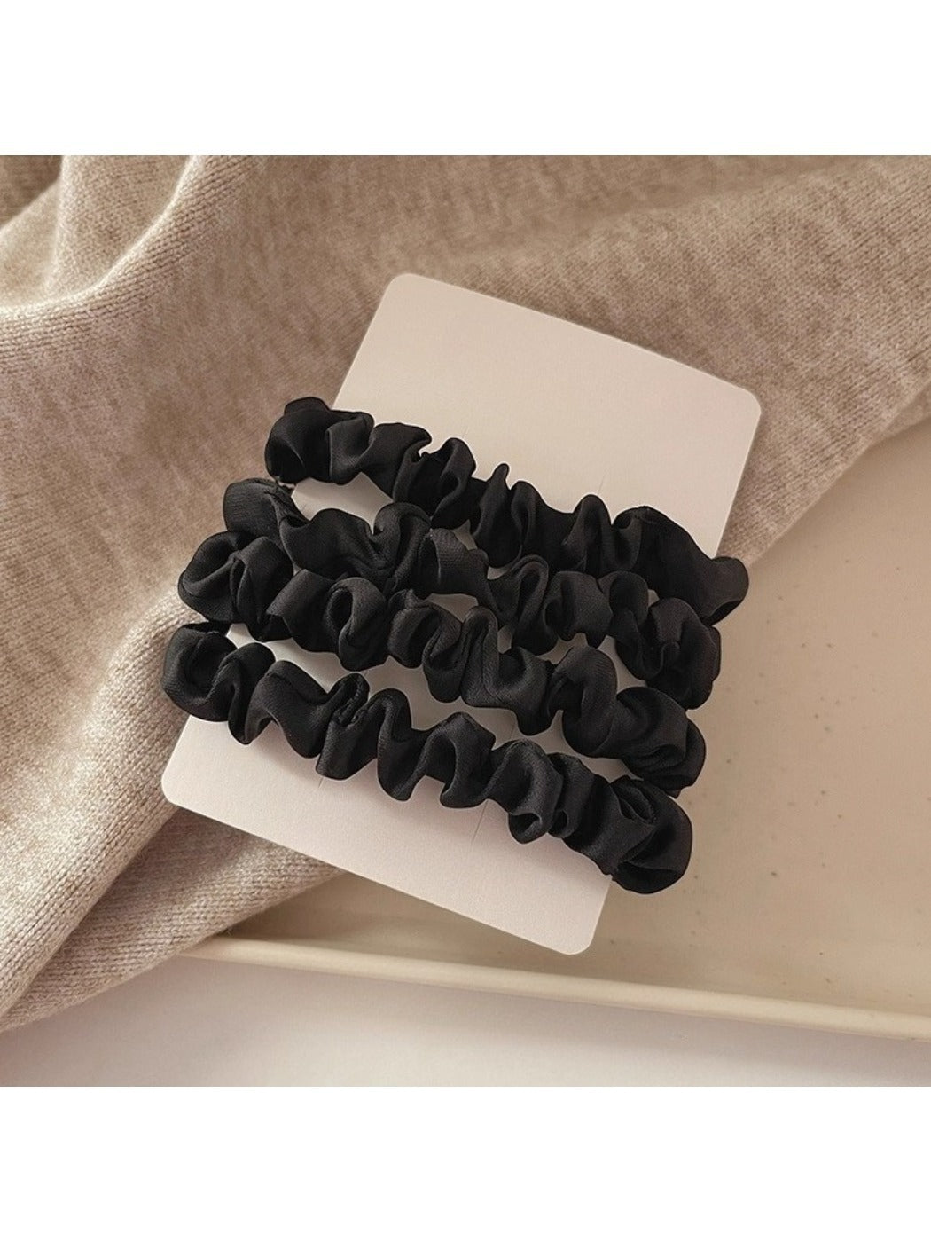 Gifty - Scrunchies Hair Ties Set