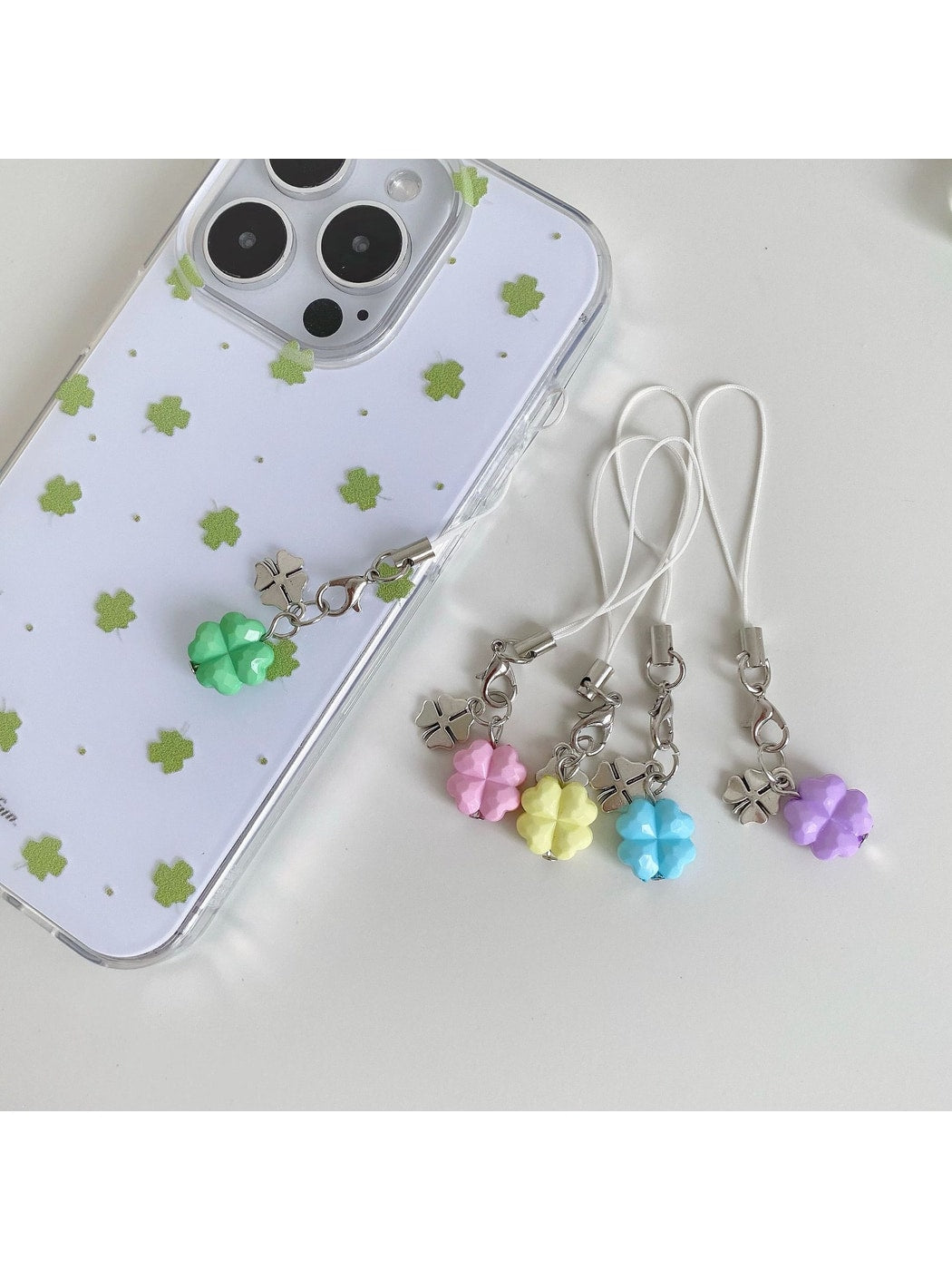 Keypus - Beaded Four Leaf Clover Alloy Keychain