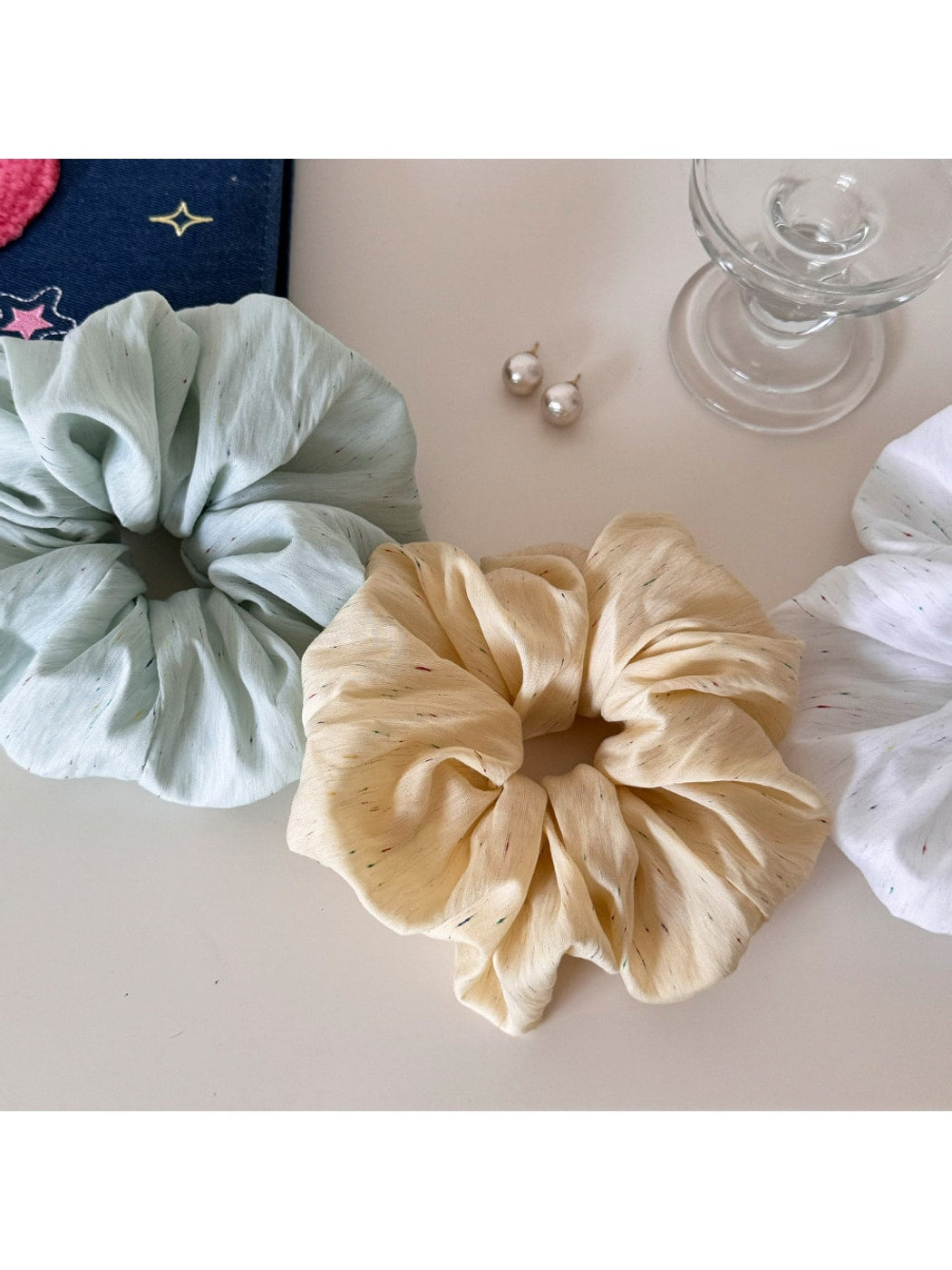 Gifty - Soft Shine Polyester High Elasticity Scrunchie