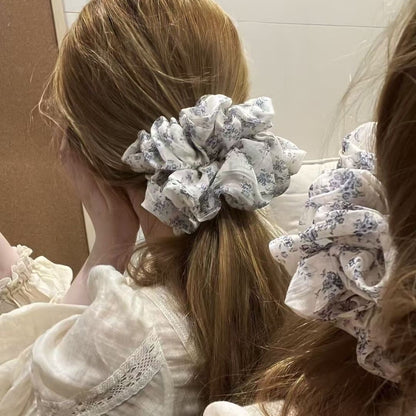 Gifty - Retro Floral Print Polyester Scrunchie