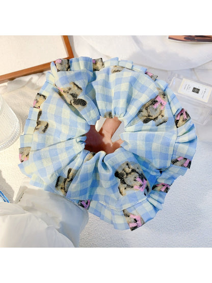 Gifty - Adorable Bear Striped Scrunchie