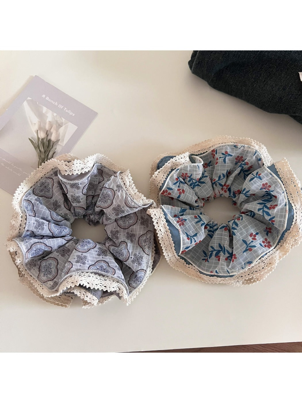 Gifty - Lace Edge Spiral-Shaped Hair Tie