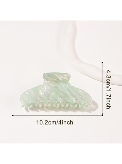 Beau - Dainty Half Moon Hair Claw Clip