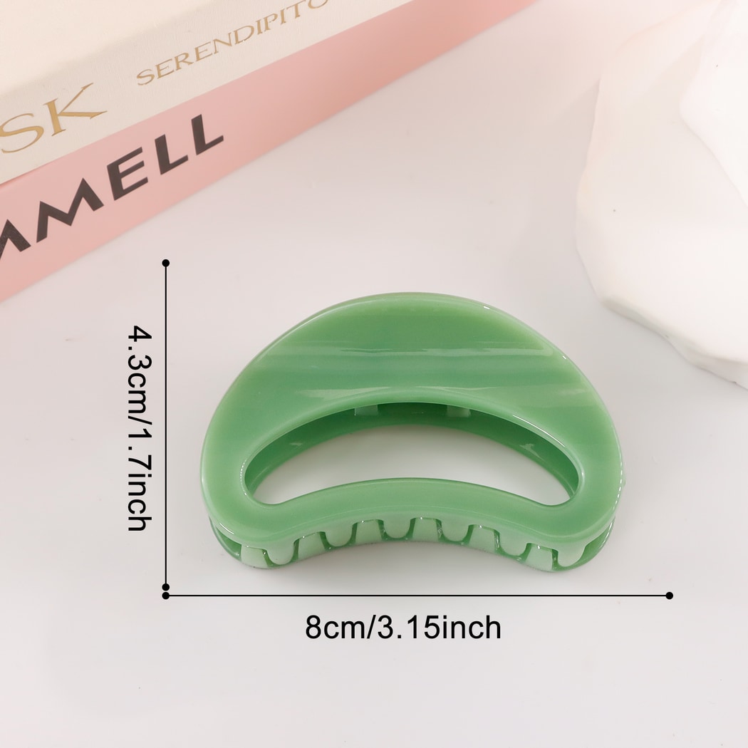 Beau - Minimalist Solid Semi Circle Claw Clip