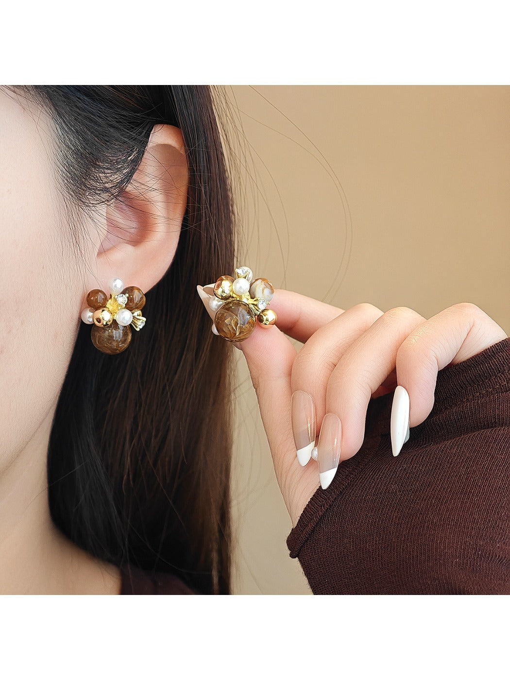 Earedge - Gentle & Elegant Stud Earrings