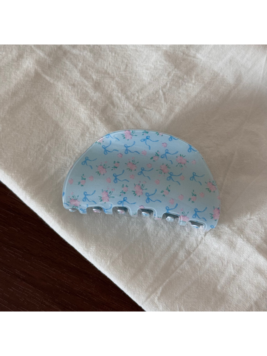 Beau - Floral Print Acetate Claw Hair Clip