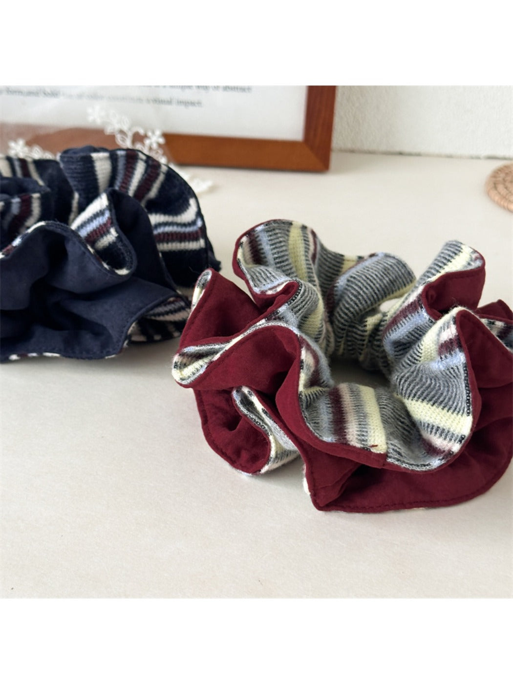 Gifty - Vintage Elegant Hair Ties