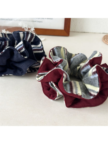 Gifty - Vintage Elegant Hair Ties