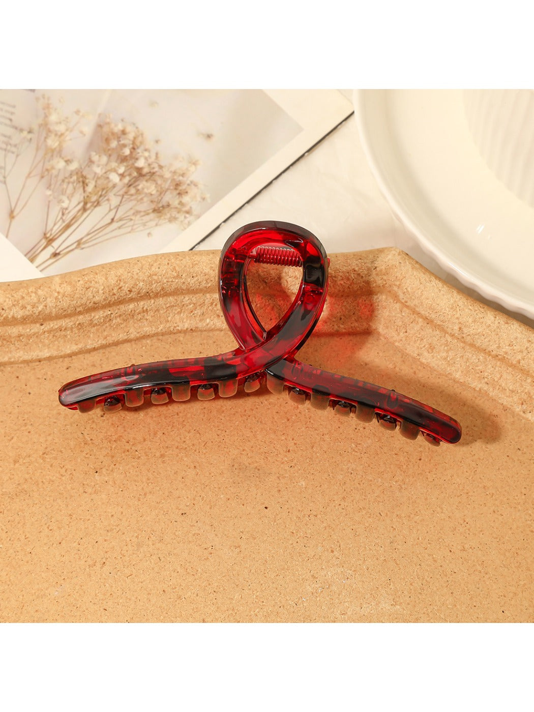 Beau - Tortoiseshell Cross Claw Clip