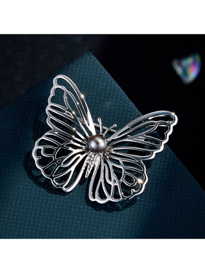 Brovia - Openwork Butterfly Alloy Fashion Brooch Pin