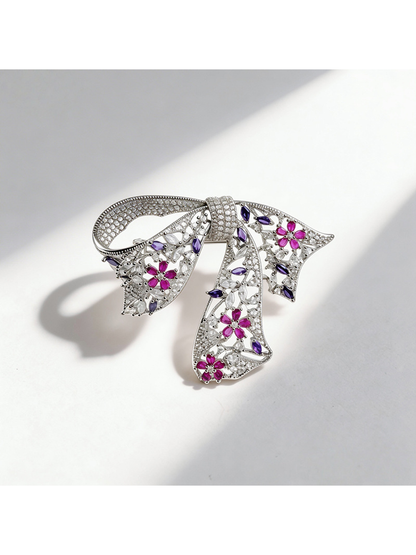 Brovia - Elegant Bow Detail Silver Tone Brooch