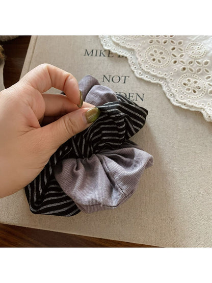 Gifty - Grey Striped Hair Ties Scrunchies