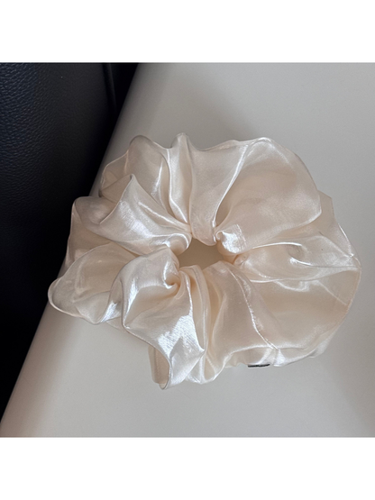 Gifty - Sheer Glossy Ruffle Polyester Scrunchie