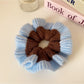Gifty - Chunky Yarn Scrunchie Hair Tie
