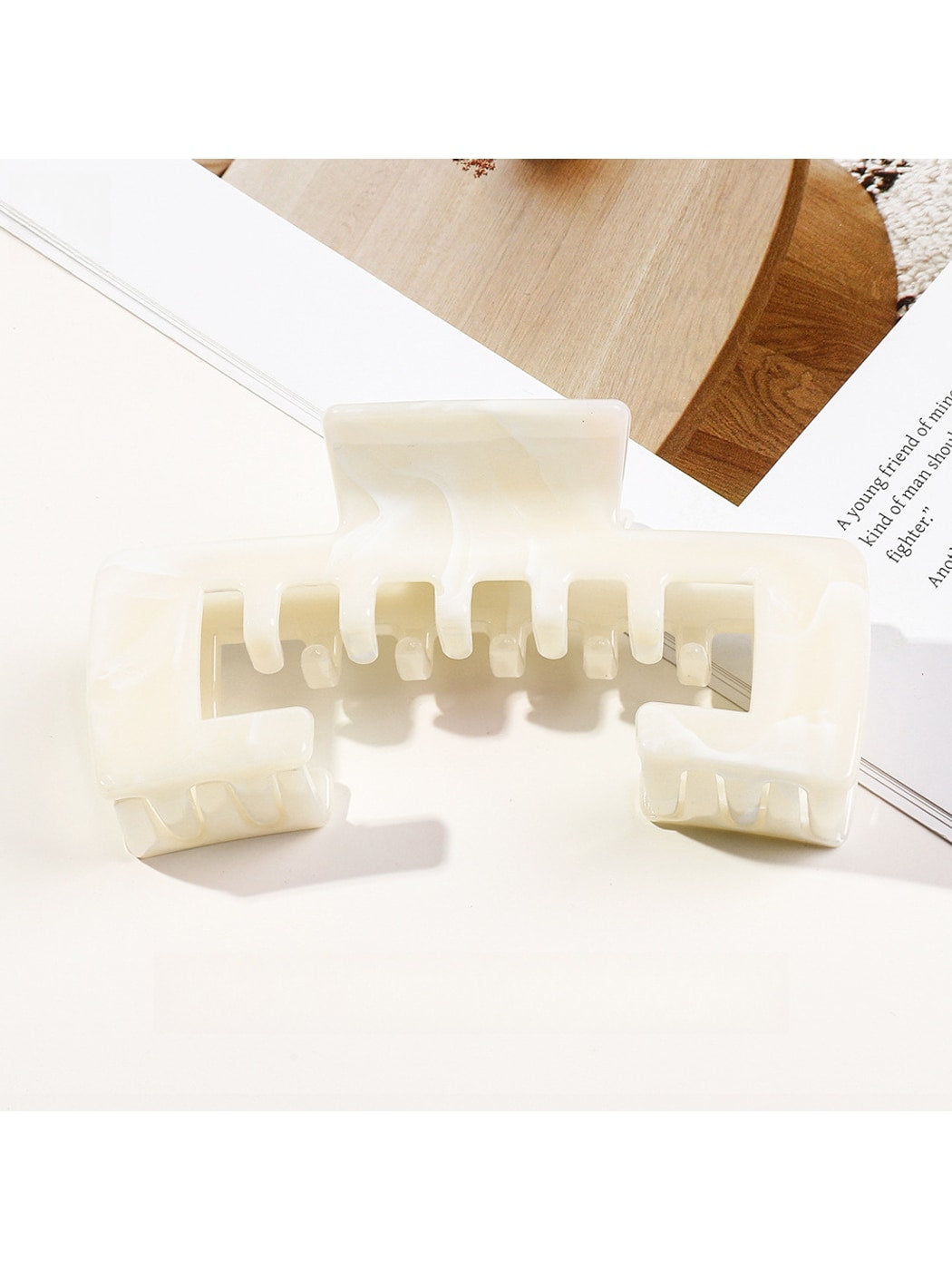 Beau - Geometric Marble Style PC Claw Hair Clip
