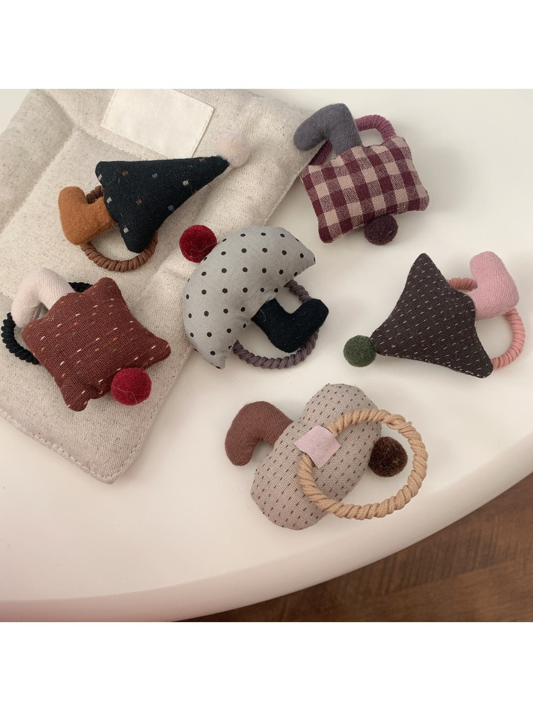 Gifty - Cartoon Mushroom Hair Tie