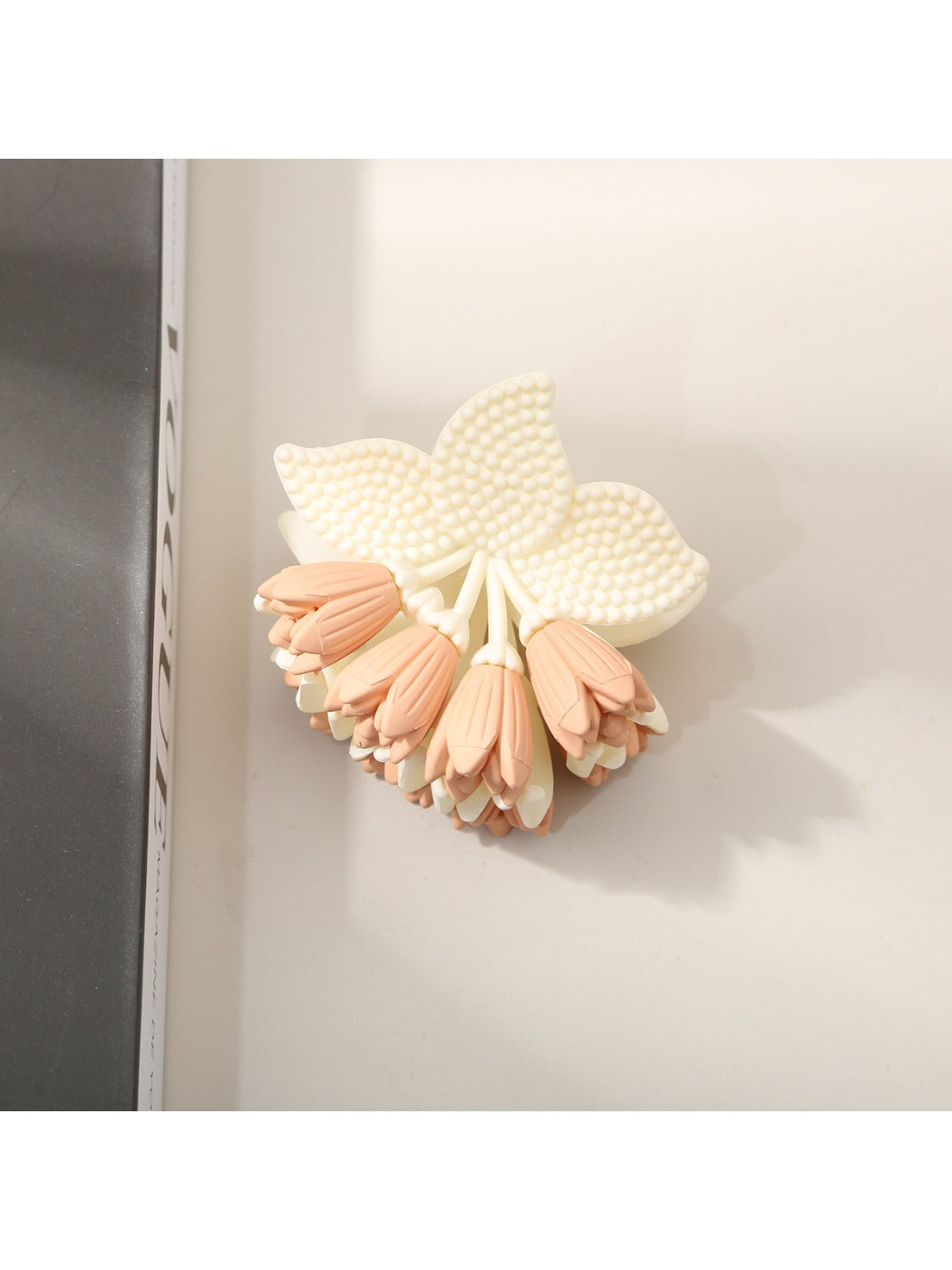 Beau - Lily of The Valley Claw Clip