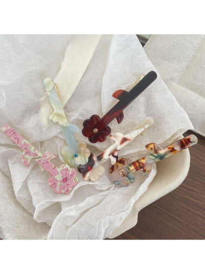 Beau - Spring Summer Floral Hair Clip