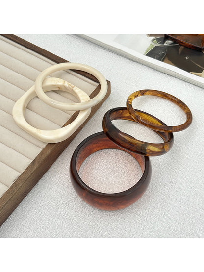Lovra fashionable ombre bangle bracelet on white background showing gradient color