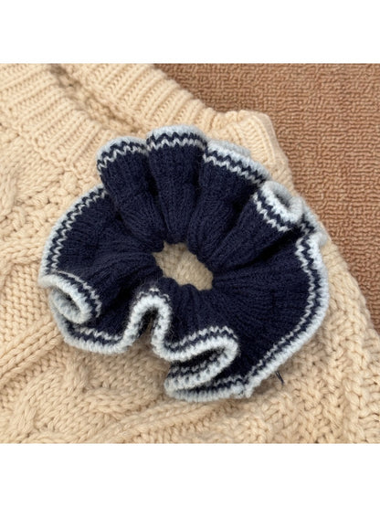 Gifty - Cute Knit Color Edge Scrunchie