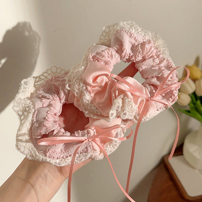 Gifty - Lace Trim Bow Scrunchie