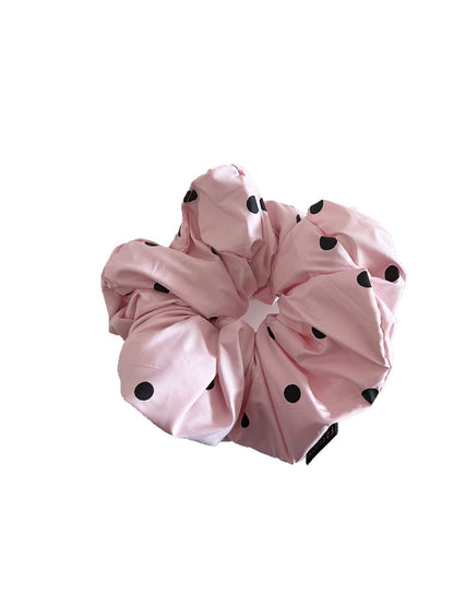 Gifty - Soft Voluminous Polka Dot Scrunchie