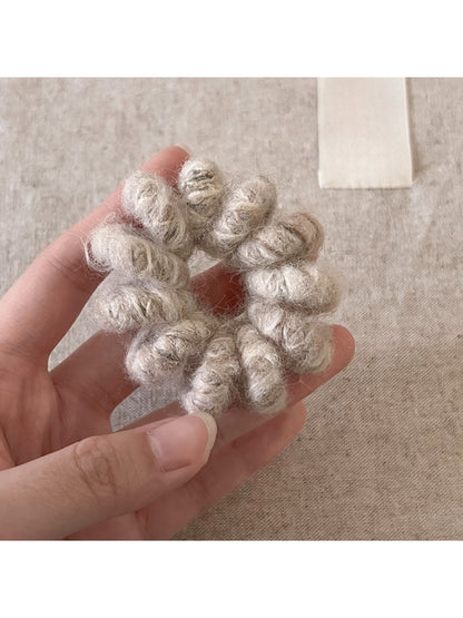 Gifty - Plush Telephone Line Hair Ring