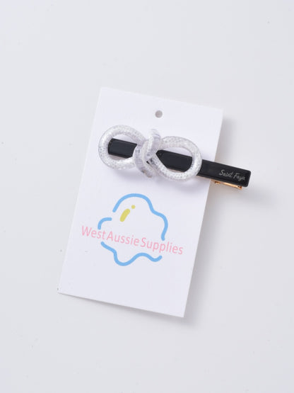 Beau - Stripe Bowtie Hair Clip