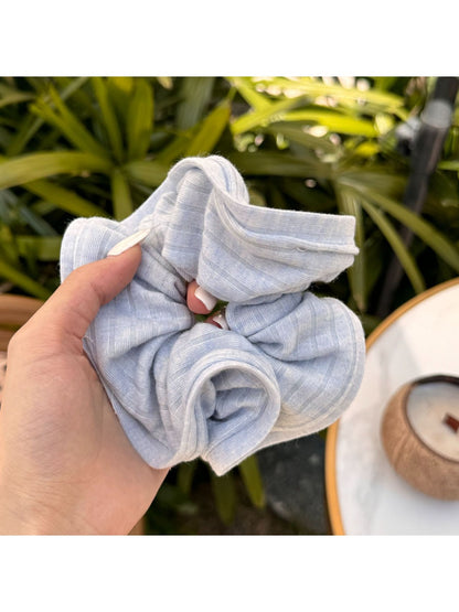 Gifty - Sweet Large Hair Ties for Women