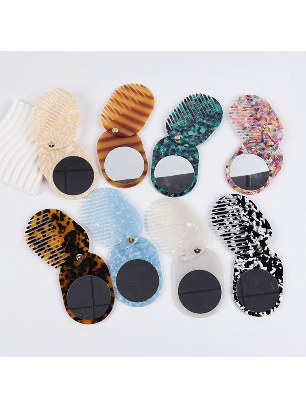 Camerow - Mirror Comb with Stylish Leopard Print