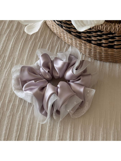 Gifty - Elegant Edged Satin Scrunchie