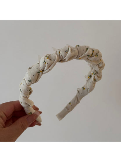 Gifty - Floral Ruffle Trim Polyester Fabric Scrunchie