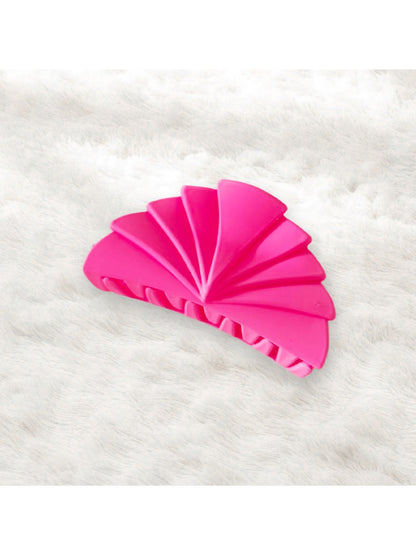 Beau - Modern Minimalist 7cm Plastic Fan Shape Claw Clip