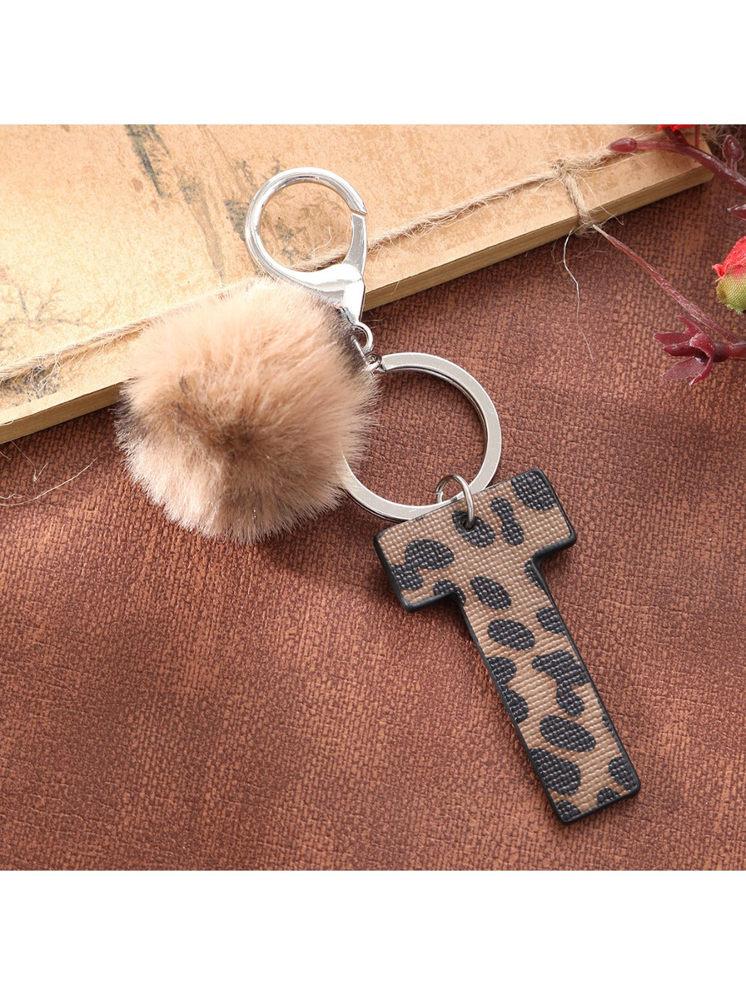 Keypus - Leopard Print Oil-Edged Letter Keychain