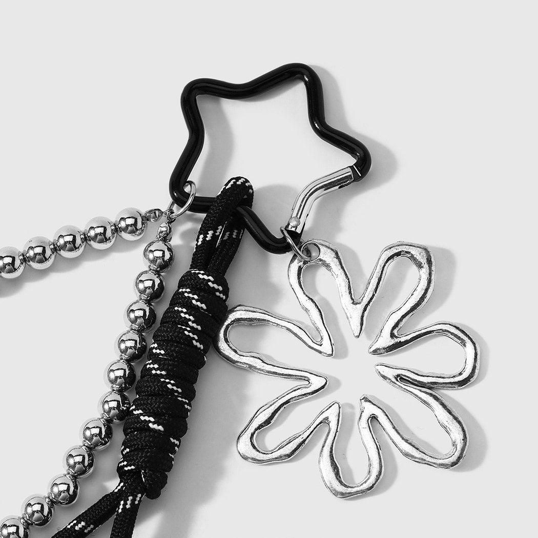Keypus - Simple Style Openwork Floral Keychain