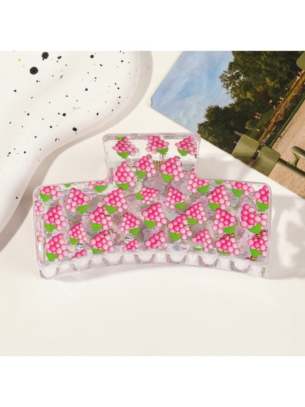 Beau - Minimalist Fruit Pattern Hair Claw Clip