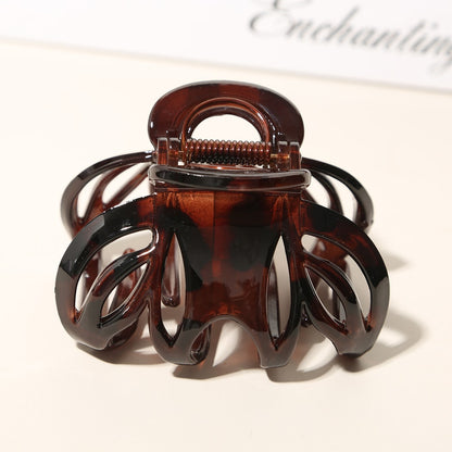 Beau - Glossy Openwork Leopard Pattern Claw Clip