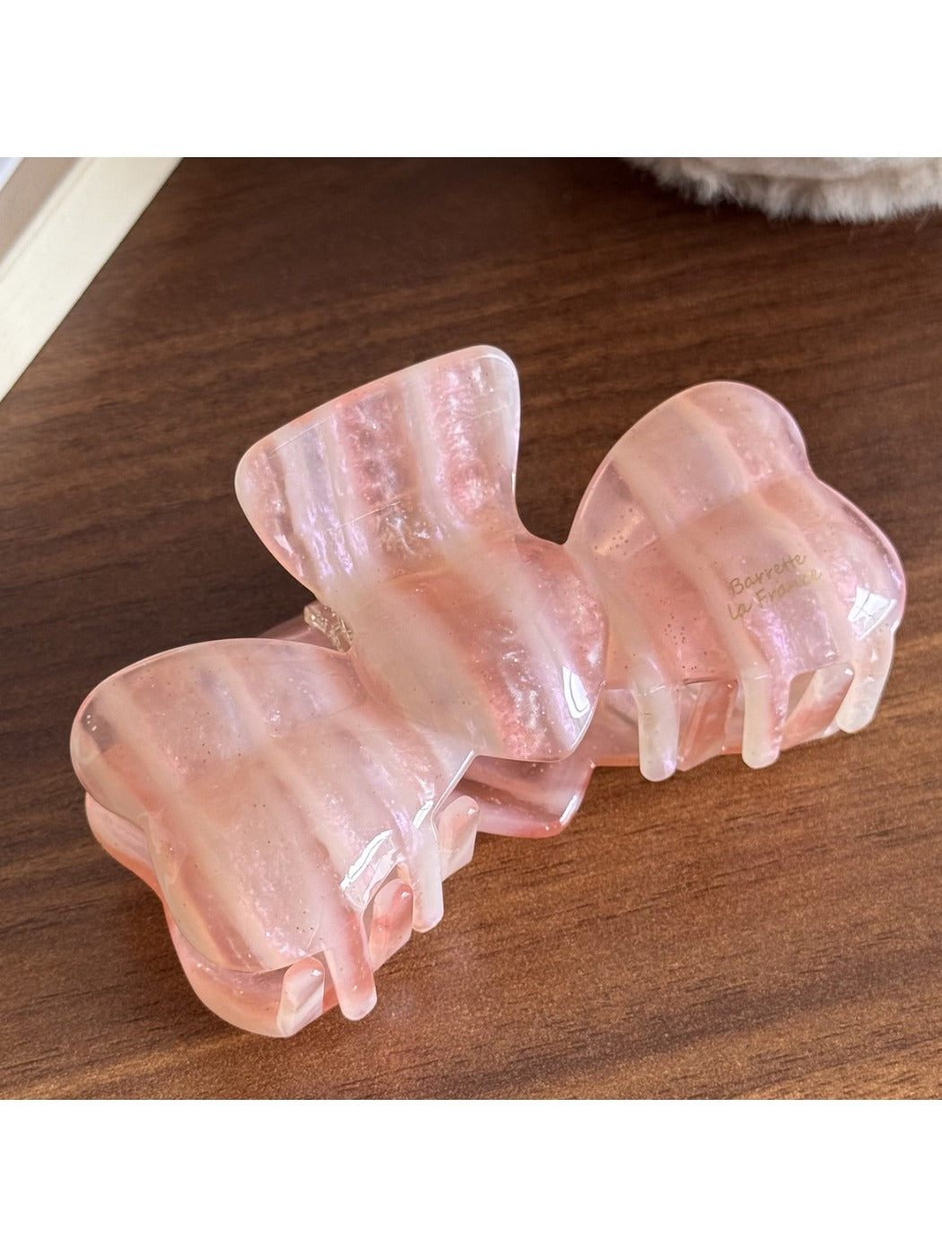 Beau - 3D Bow Acetate Hair Claw Clip Vintage