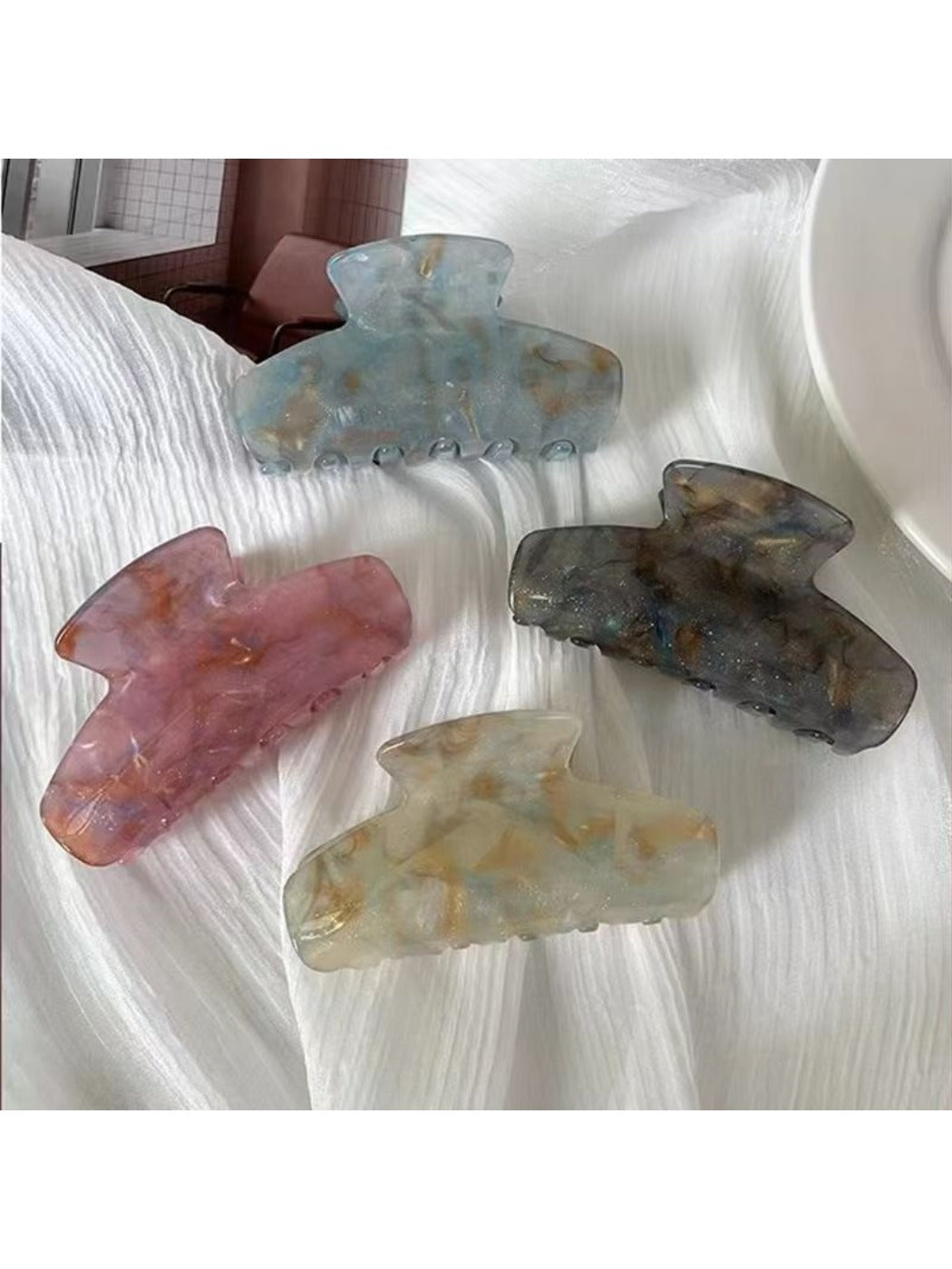 Beau - Vintage Beautiful Acetate Hair Clip