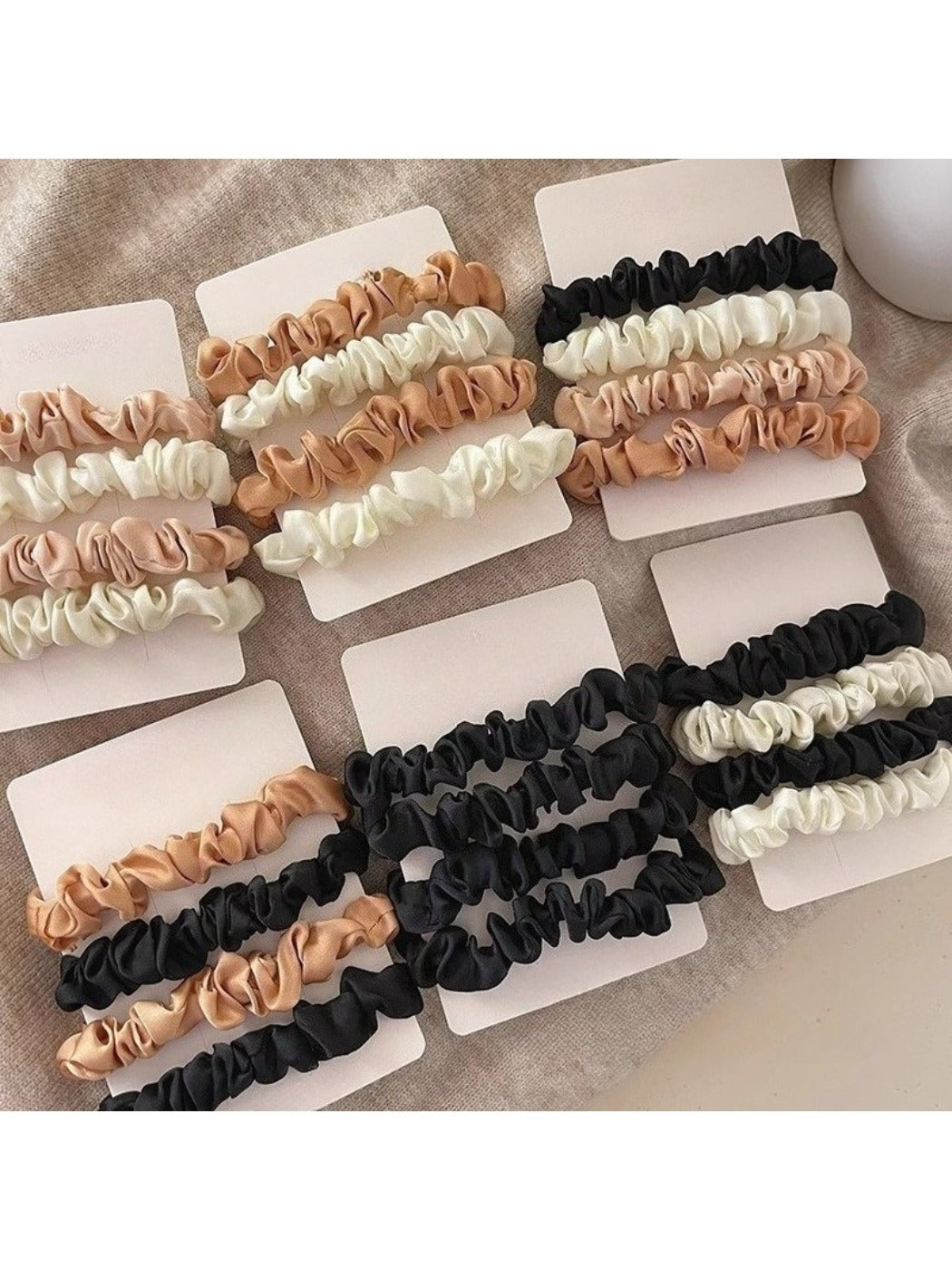 Gifty - 4 Pack Solid Color Hair Ties