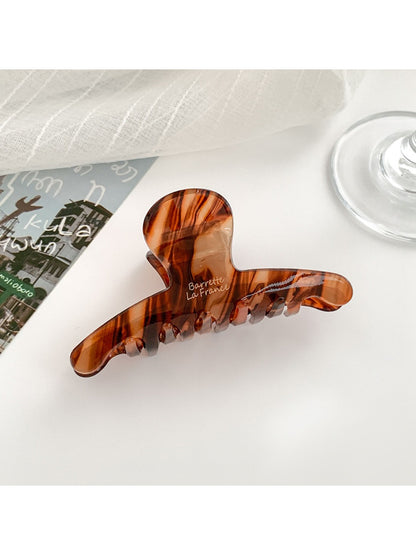 Beau - Minimalist Linear Pattern Claw Clip