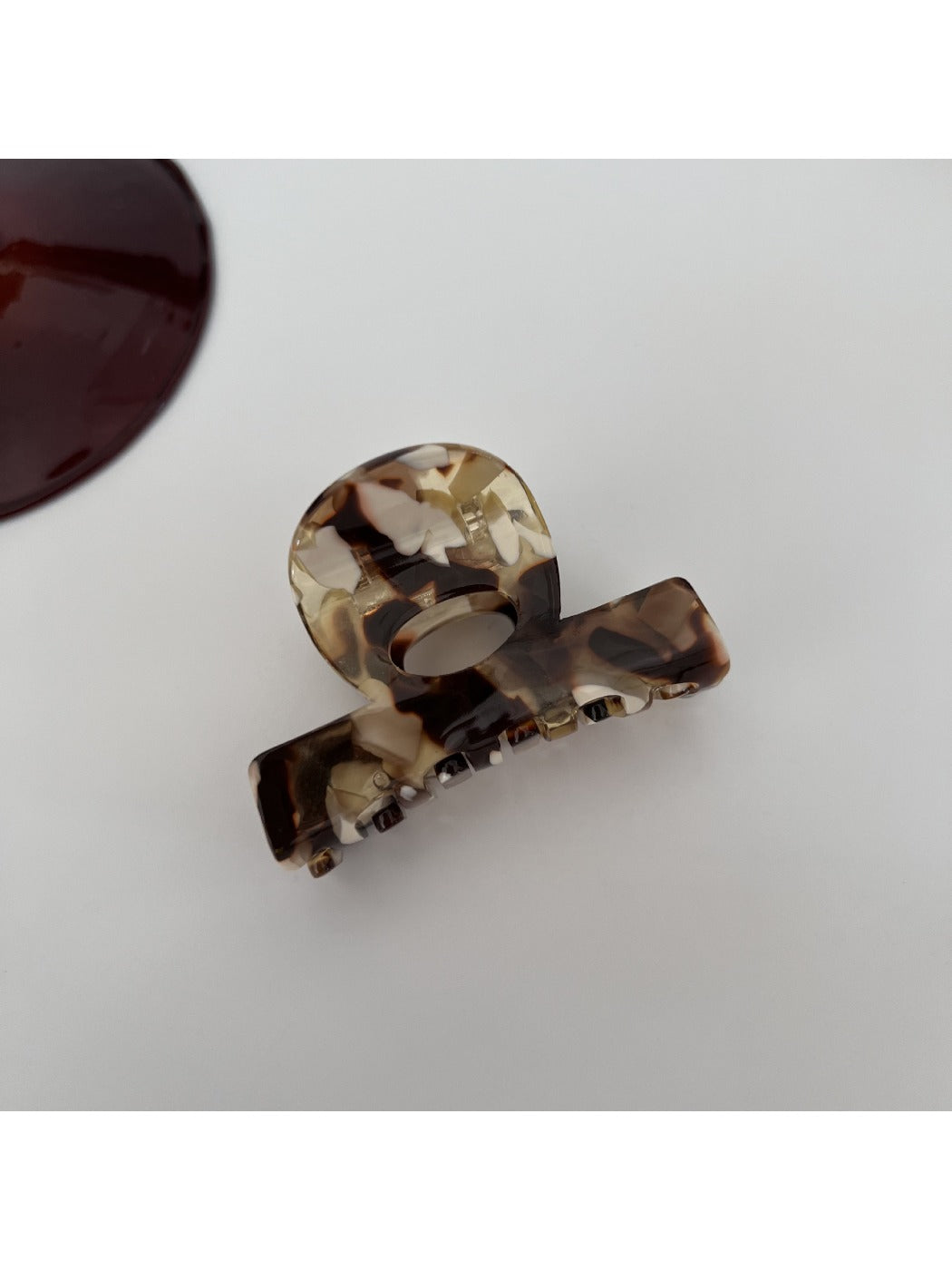 Beau - Vintage Minimalist Hair Claw Clip