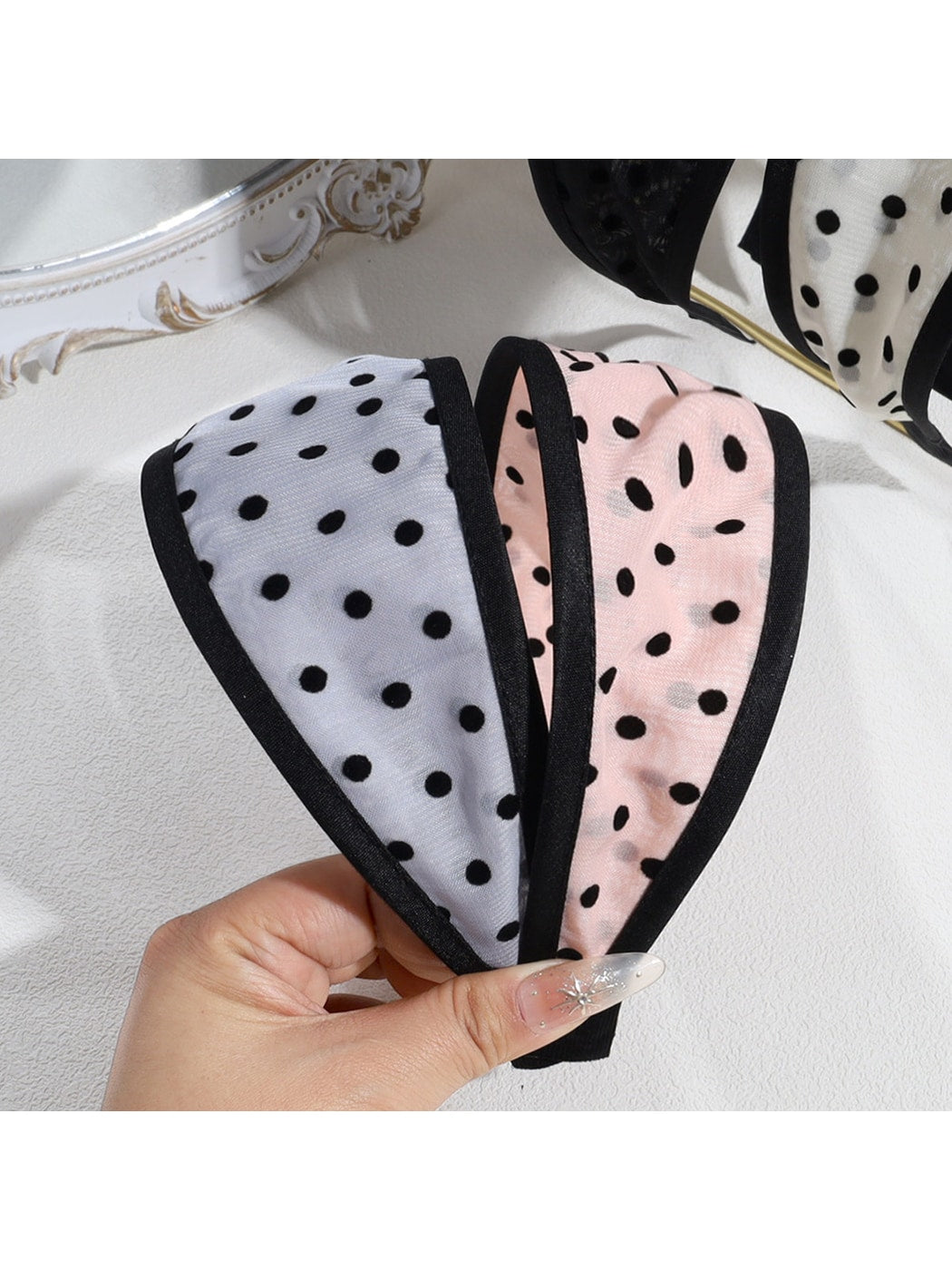 Gifty - Polka Dot Wide Fabric Trimmed Headband