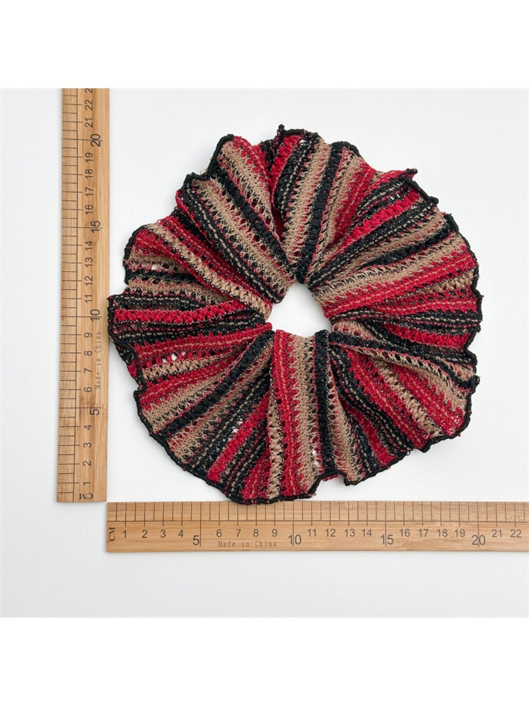 Gifty - Large Hollow Knit Hair Tie